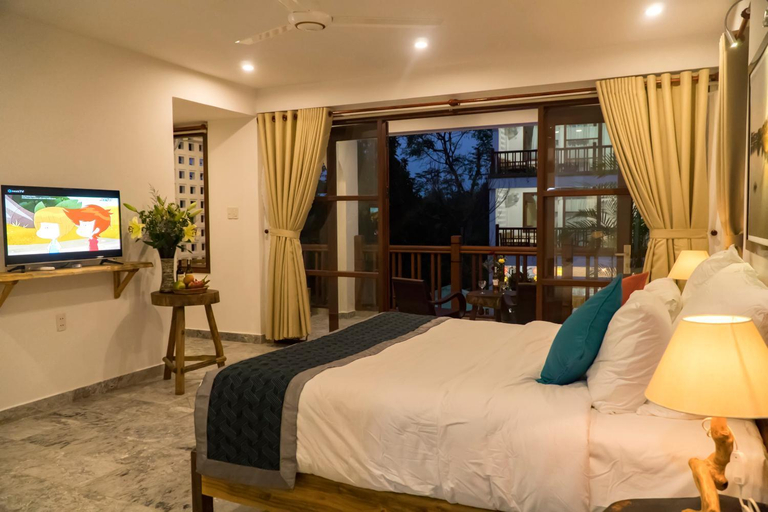 Bedroom 2, Louis Villa, Da Nang