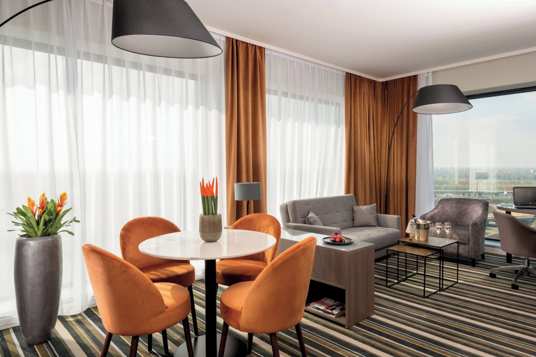 Food & Drinks 5, Leonardo Royal Hotel Amsterdam, Amsterdam