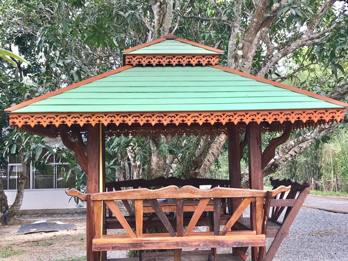 Public Area 2, Nahinlad Resort, Pak Phli