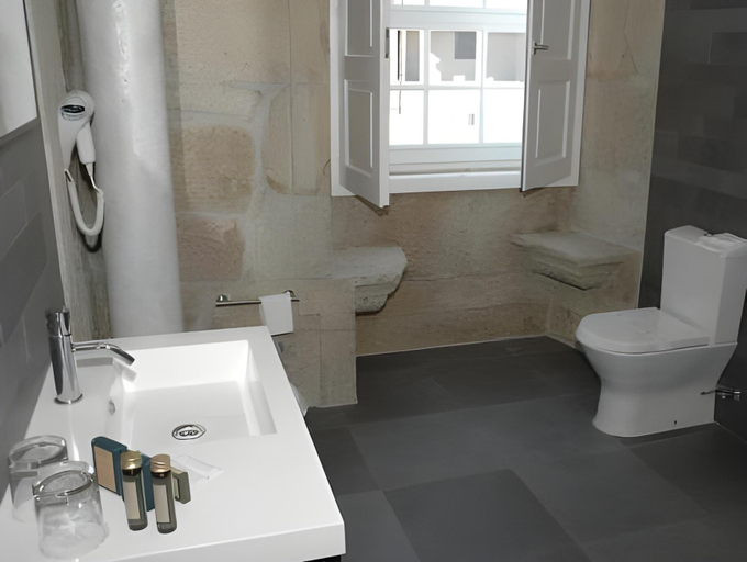 Bathroom 5, Casas Novas Countryside Hotel Spa & Events, Chaves