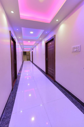 Public Area 3, HN PALACE Homestay, Agra