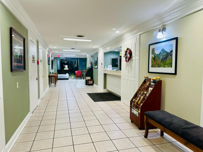 Public Area 2, Astoria Hotel North, Danville