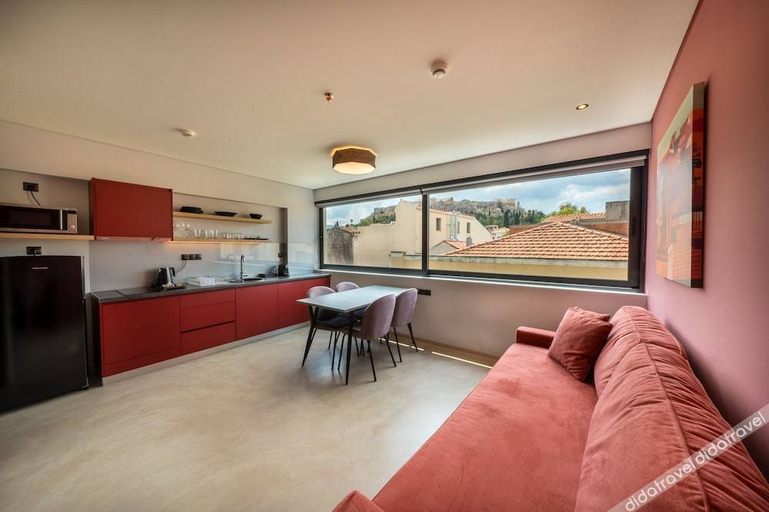 Others 5, Muse Urban Suites, Attica