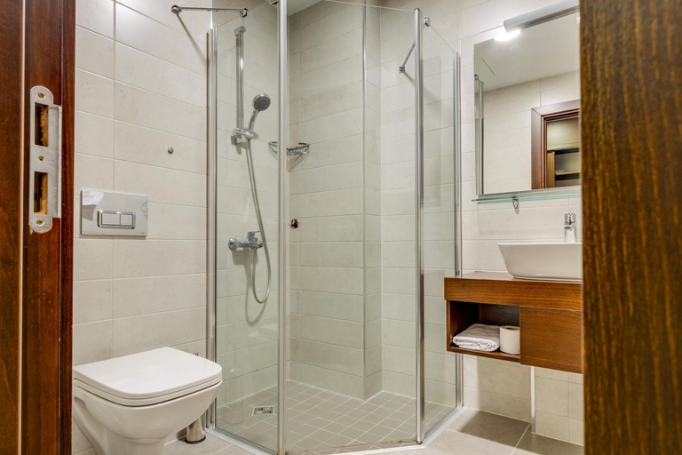 Bathroom 5, Hotel Salvador, Batumi