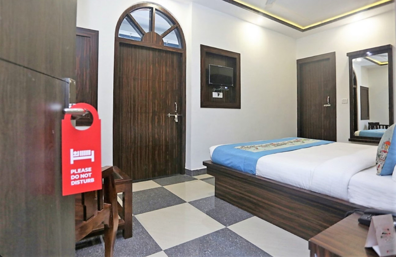 Bedroom, Hotel Pratap, Agra