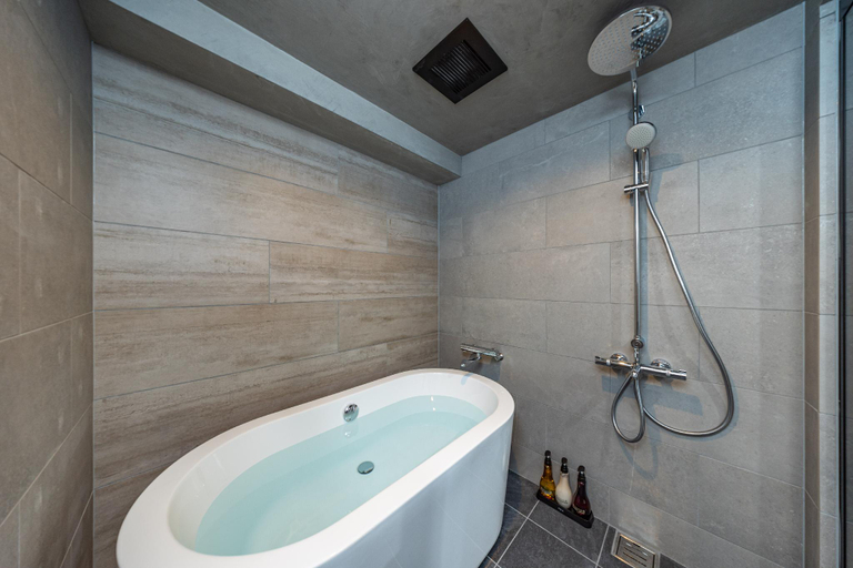 Bathroom 3, JAPAVISTA Radiant, Osaka