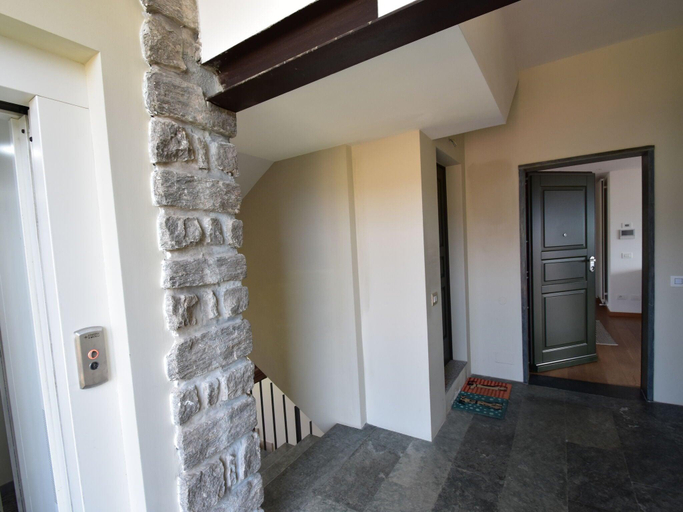 Others 4, Apartment in a prime location on Lake Maggiore, Verbano-Cusio-Ossola
