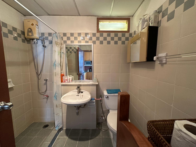 Bathroom 2, The Park Land Bangna by Nudda, Bang Na
