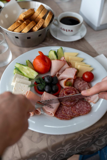 Food & Drinks 3, Complex Balnear Cozia - Corp Cozia, Calimanesti