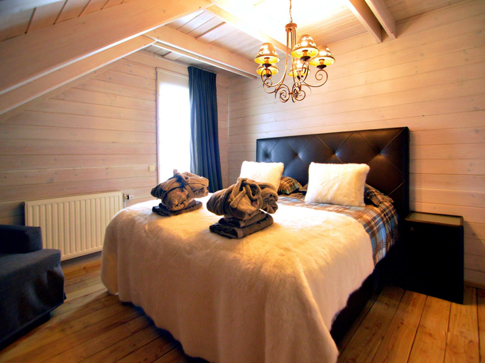 Bedroom 2, Peaceful Septon chalet spa, Luxembourg