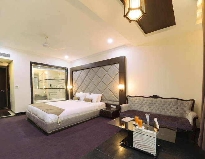 Bedroom 3, Hotel Crimson Palace, Agra