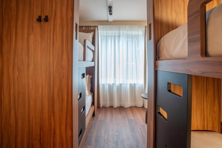 Bedroom 4, Via Antwerp, Antwerpen