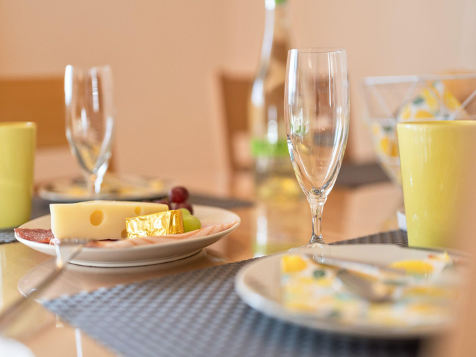 Food & Drinks 5, Liebevoll eingerichtete Ferienwohnung in Viechtach, Regen