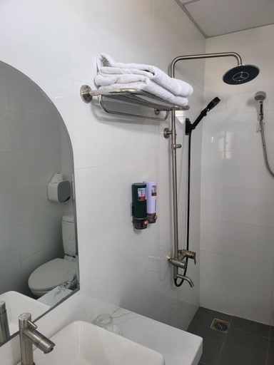 Bathroom 5, Khach San Hai Duong, Ninh Kiều