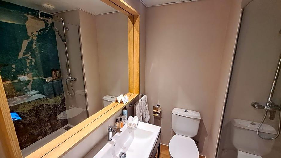 Bathroom 5, Atlantica Ocean Beach Resort, Crete