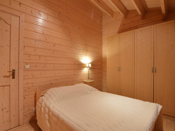 Bedroom 1, Peaceful Chalet Retreat, Antwerpen