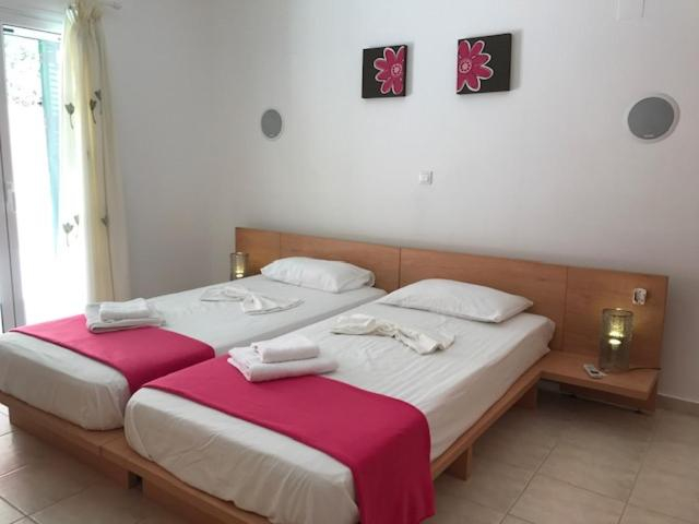 Bedroom 2, Villa Eros, Ionian Islands