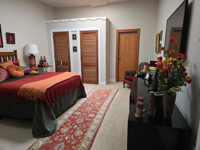 Bedroom 4, Royal Accommodation, Stratford