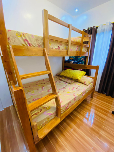 Others 5, Lucas Transient House, Panglao