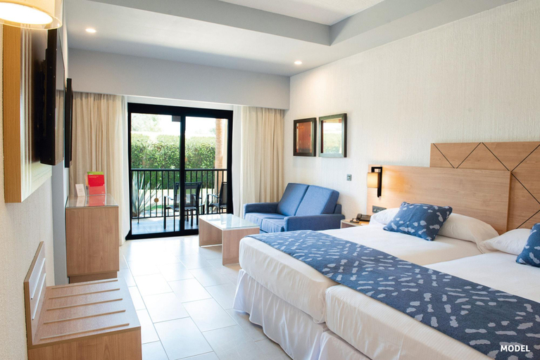 Bedroom 3, Riu Santa Fe - All Inclusive, La Paz