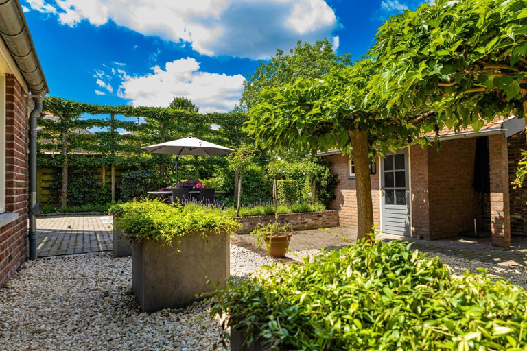 Garden 4, B&B de Vlonder, Maasbracht