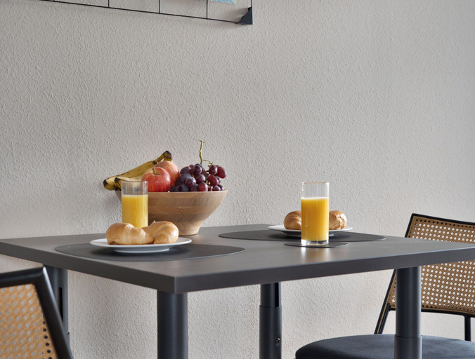 Food & Drinks, Schöne Apartments in Lohne I home2share, Vechta