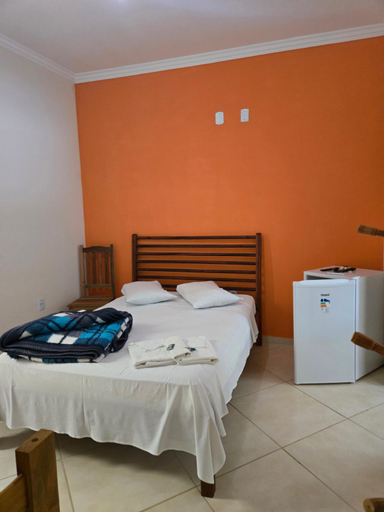 Others 3, Suites Clima da Serra, Cunha