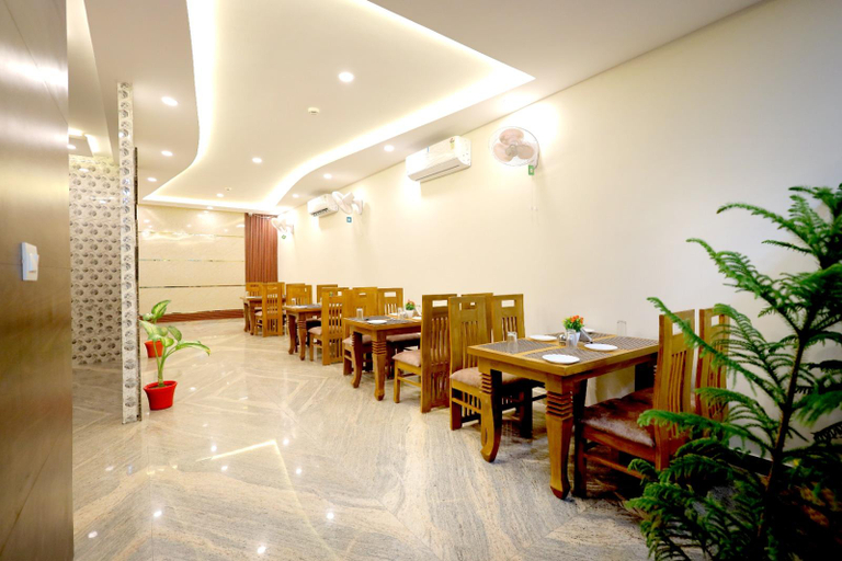 Food & Drinks, Hotel SMR Palace, Agra