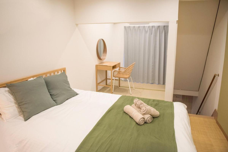 Bedroom 2, Osaka ShinImamiya Hanazonocho 4ppl House Namba USJ, Osaka
