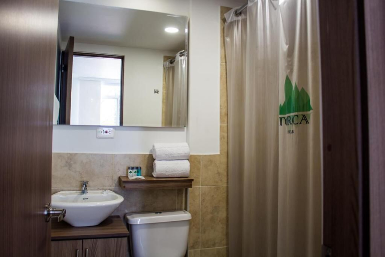 Bathroom 3, トルカホテル, Santiago de Cali