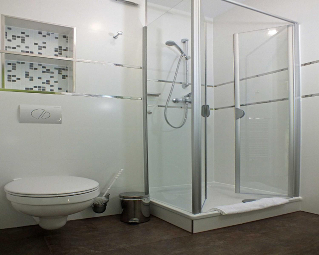 Bathroom, Hotel Garni Villa Ostseegruss Obje, Rostock
