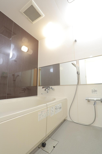 Bathroom 4, RE Hotel Tanimachi 9-chome, Osaka