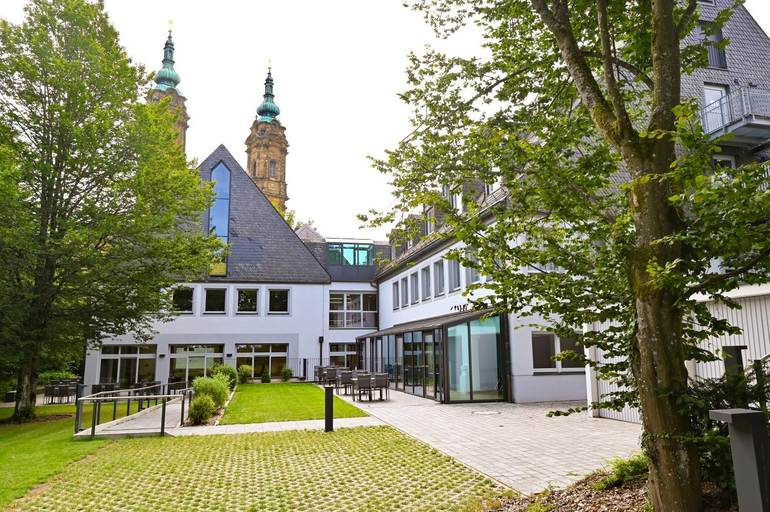 Others 4, Bildungs-&Tagungshäuser Vierzehnheiligen, Lichtenfels