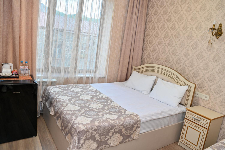 Bedroom 2, View point by HarMar hotels