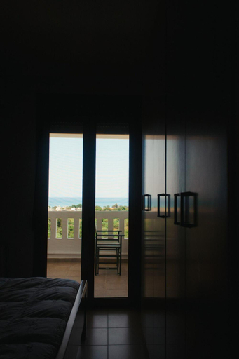 5, Villa Cook with pool and terraces with sea views, Crete