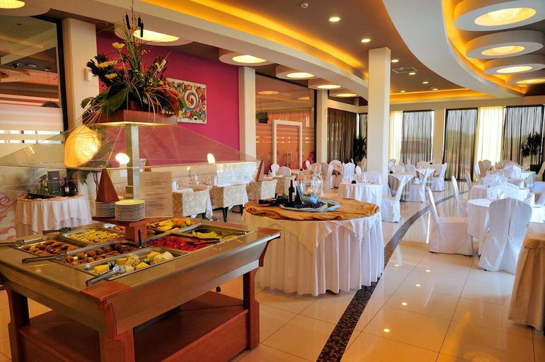 Food & Drinks 5, AFANDOU BAY SUITES HOTEL, South Aegean