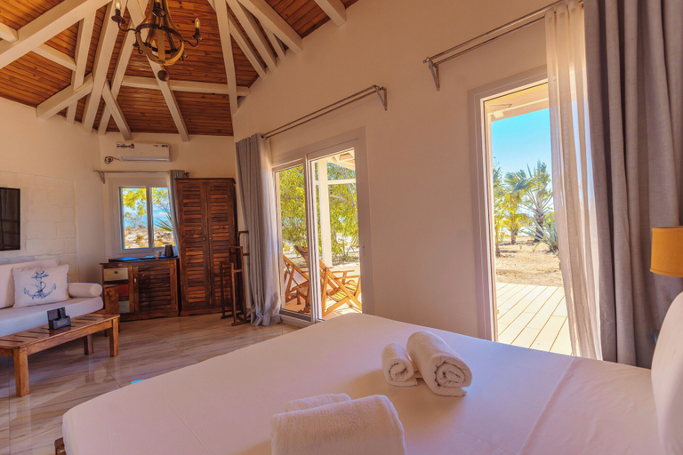 Room 5, Mantasaly Resort, Diana