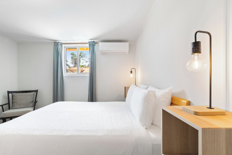 Bedroom 3, Tibushi 1
