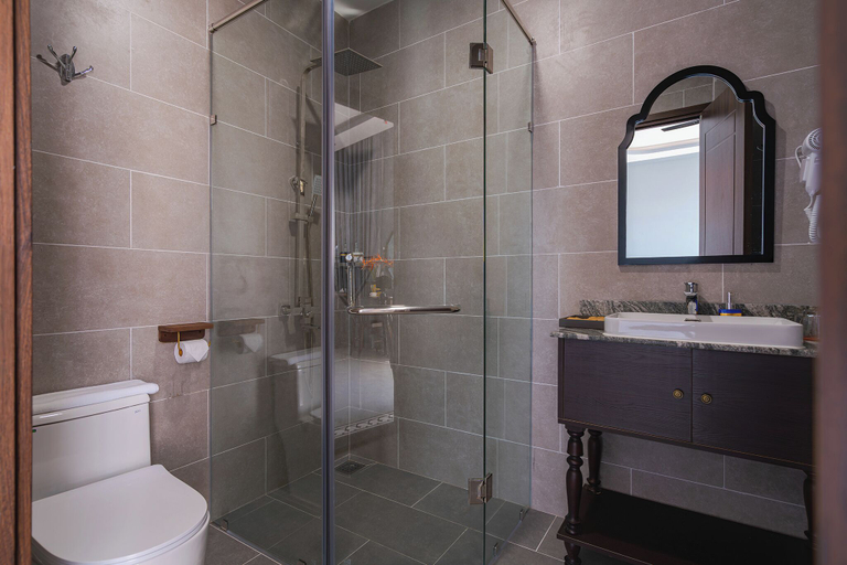 Bathroom 4, Lumina Dalat Premium hotel, Đà Lạt