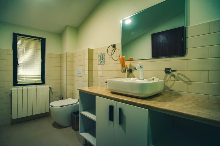 Bathroom 4, Boutique Hotel Kviria, Telavi