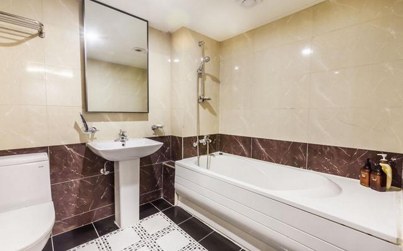 Bathroom, Uijeongbu Gru, Yangju
