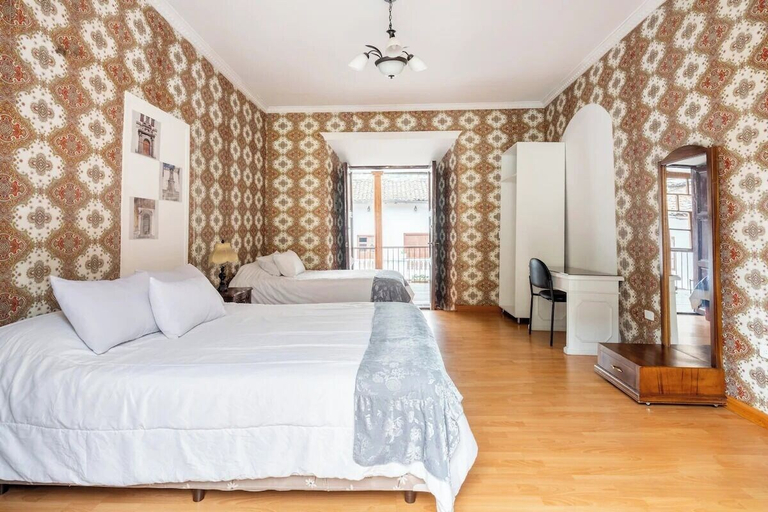 Room 4, TRAVELER'S HOUSE, Quito