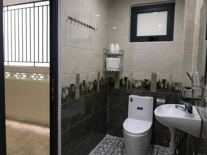 Bathroom 3, Hoi An Coco Village Homestay, Da Nang
