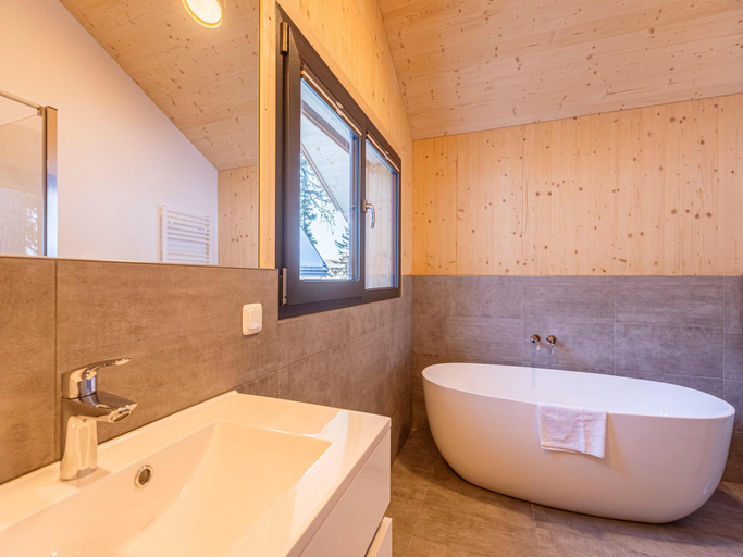 Bathroom, Charming chalet with hot tub and sauna, Murau