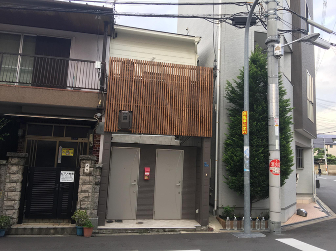 Others 3, Osaka Tengachaya Private House II , Osaka