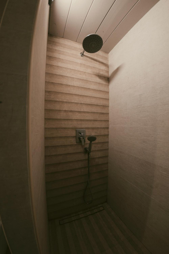 Bathroom 3, Marmari Paradise Resort Hotel, Peloponnese