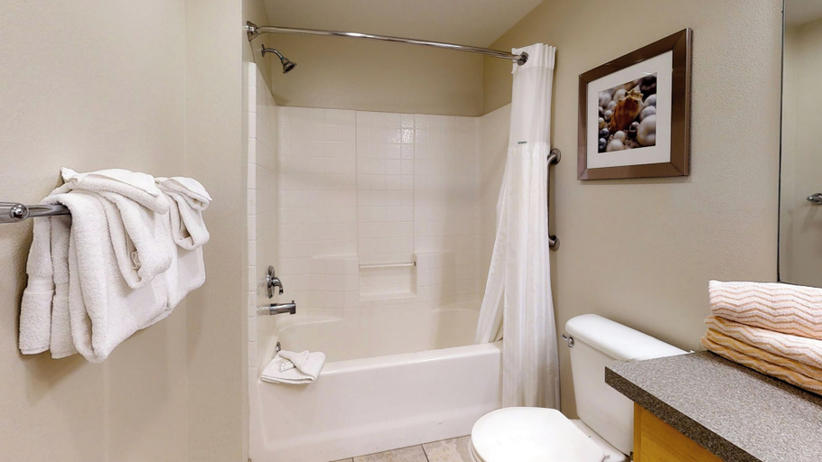 Bathroom 4, Resort at Seaside, Clatsop