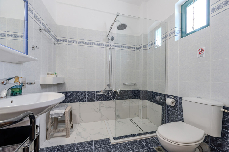Bathroom 4, Harmony Villa, Crete