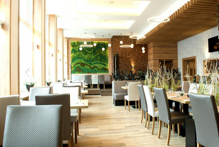 Food & Drinks 4, Hotel Grand, Hradec Králové