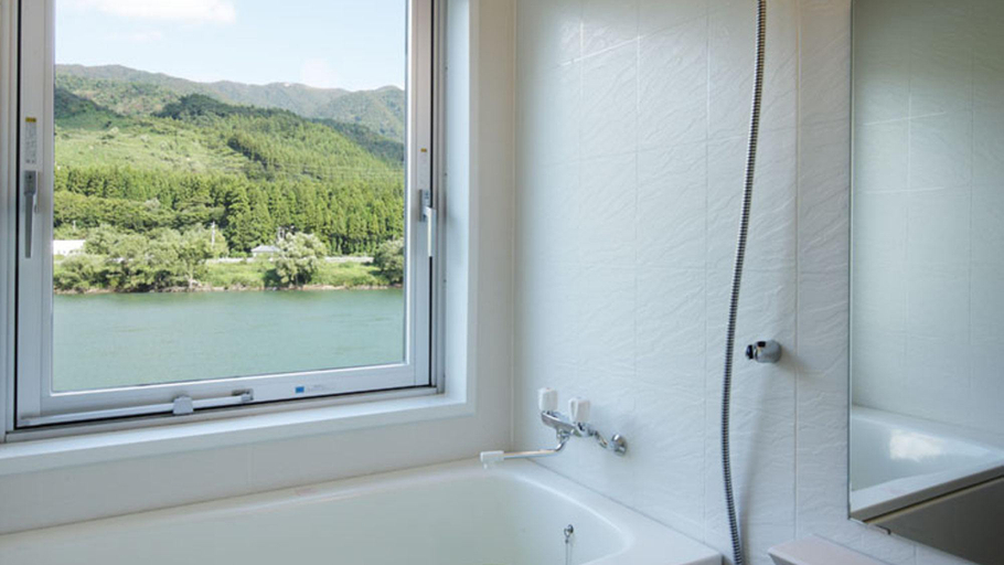 Bathroom 5, Satorikan, Gosen